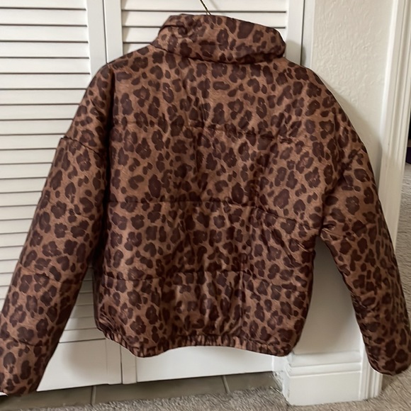 Abound Leopard Puffer Coat - Picture 2 of 4